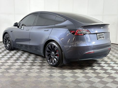 Used 2021 Tesla Model Y Performance AWD/4WD image 3