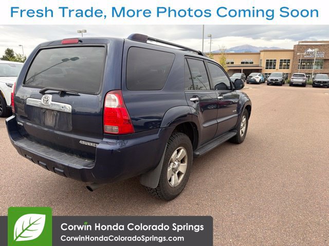 Used 2007 Toyota 4Runner SR5 AWD/4WD image 5
