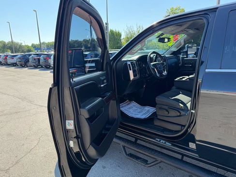 Used 2015 GMC Sierra 2500 SLE AWD/4WD image 13