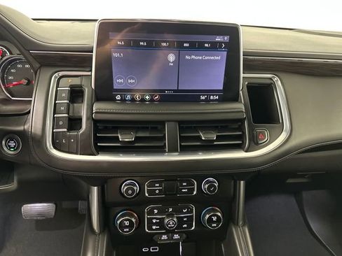 Used 2021 Chevrolet Suburban LS image 21