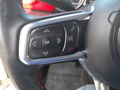 Used 2020 Jeep Wrangler Unlimited Rubicon w/ Dual Top Group AWD/4WD image 5