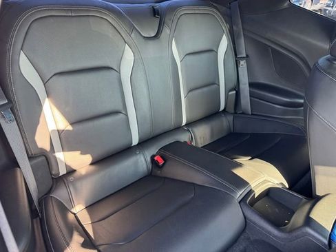 Certified 2021 Chevrolet Camaro SS RWD image 7