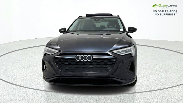 Used 2024 Audi Q8 e-tron Premium AWD/4WD image 2