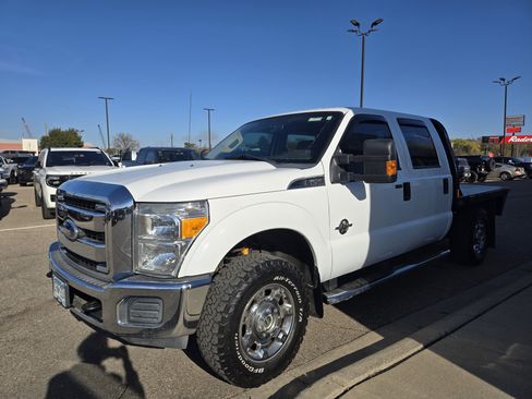 Used 2012 Ford F250 XLT w/ XLT Interior Pkg image 16