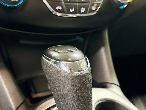 Used 2016 Chevrolet Cruze LS image 17