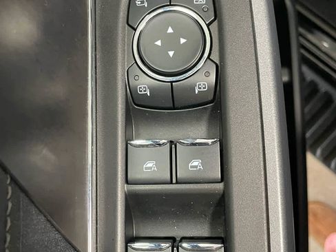 Used 2023 Ford F250 Lariat w/ Lariat Ultimate Package AWD/4WD image 21
