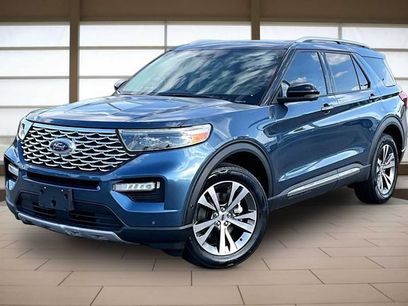 Used 2020 Ford Explorer Platinum w/ Premium Technology Package