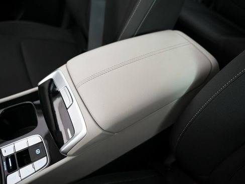 Used 2022 Hyundai Tucson SE image 30