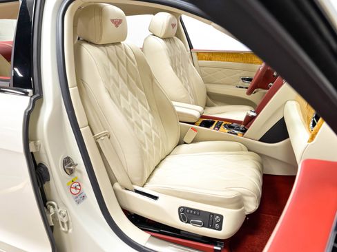 Used 2016 Bentley Flying Spur W12 AWD/4WD image 25