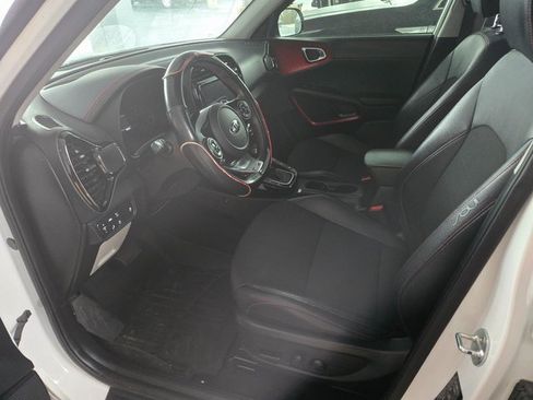 Used 2020 Kia Soul GT-Line Turbo image 6