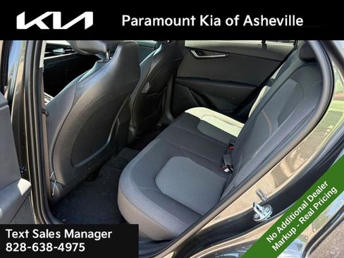 New 2026 Kia Niro LX FWD image 19