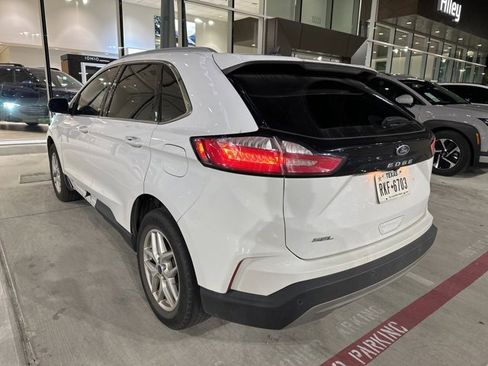 Used 2021 Ford Edge SEL image 8