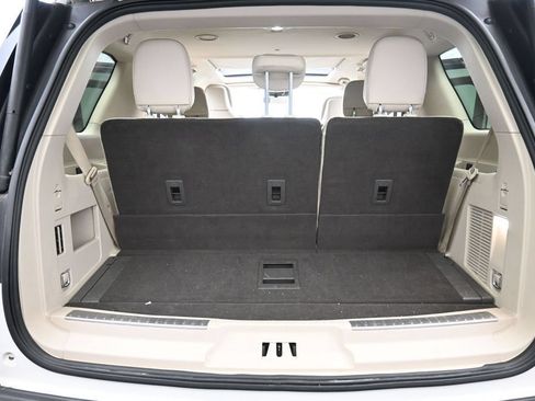 Used 2020 Lincoln Navigator Reserve w/ Equipment Group 208A Reserve AWD/4WD image 17