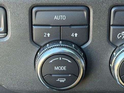 Used 2022 GMC Sierra 1500 Elevation image 24