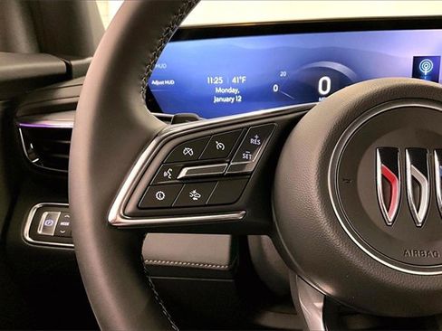 Used 2025 Buick Enclave Sport Touring w/ Power Package image 23