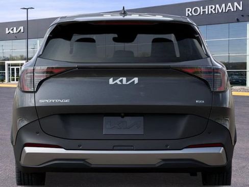New 2026 Kia Sportage LX AWD/4WD image 13