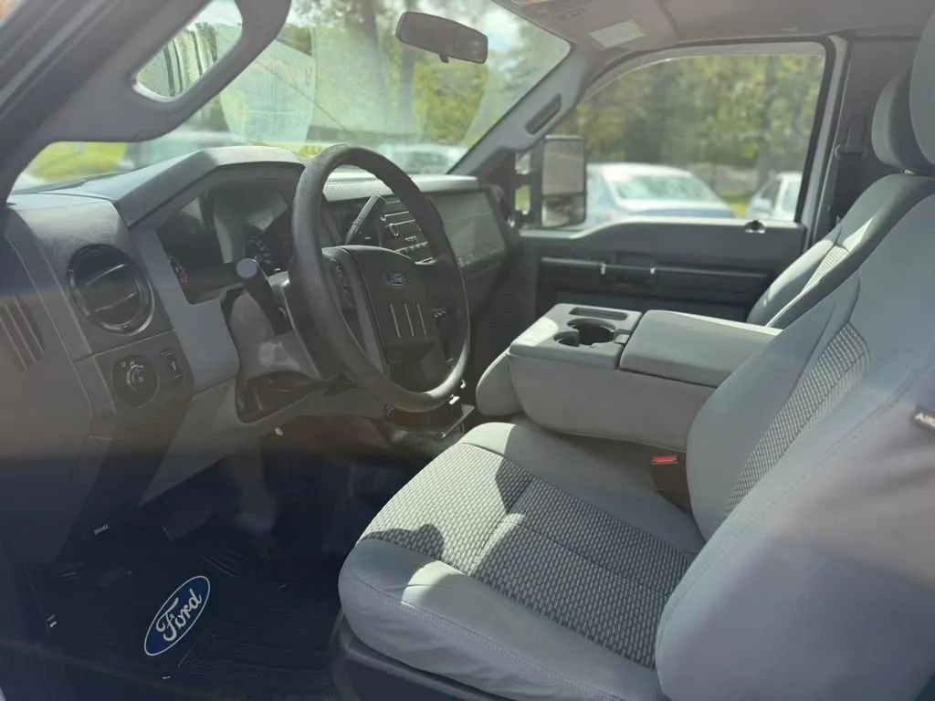 Used 2016 Ford F250 XL w/ Power Equipment Group AWD/4WD image 17