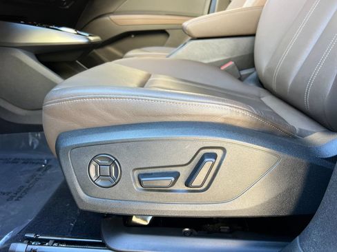 Used 2024 Audi Q4 e-tron Premium Plus AWD/4WD image 14