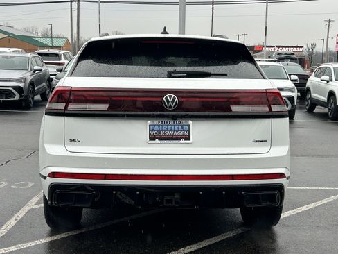 Certified 2025 Volkswagen Atlas Cross Sport SEL R-Line image 6