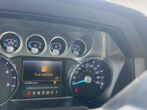 Used 2015 Ford F250 Lariat w/ Lariat Ultimate Package AWD/4WD image 10