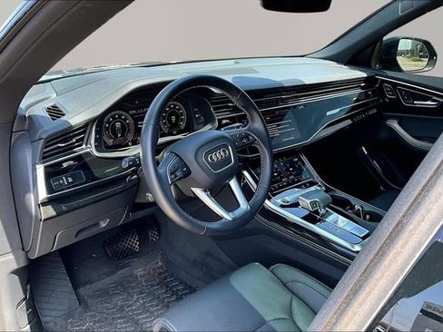 Used 2025 Audi Q8 Prestige w/ Prestige Package AWD/4WD image 13