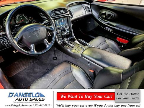 Used 2003 Chevrolet Corvette Coupe w/ Preferred Equipment Group image 19