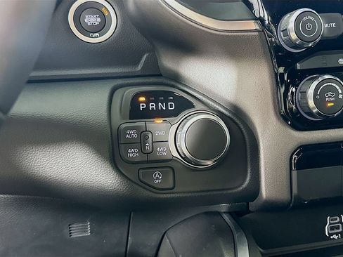 New 2026 RAM 1500 Big Horn w/ Night Edition AWD/4WD image 22