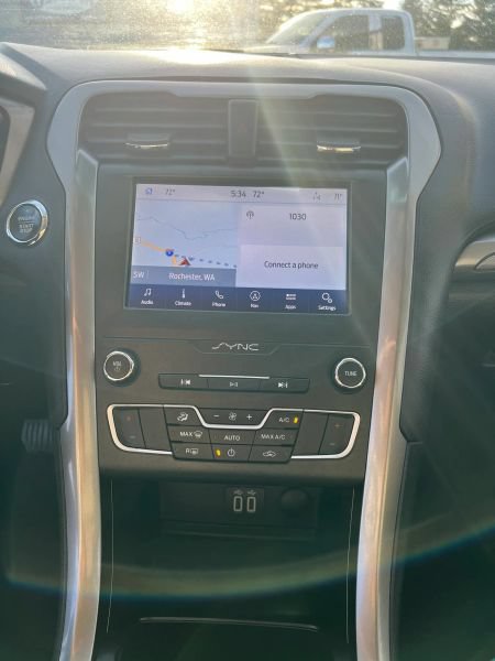 Used 2020 Ford Fusion S FWD image 32