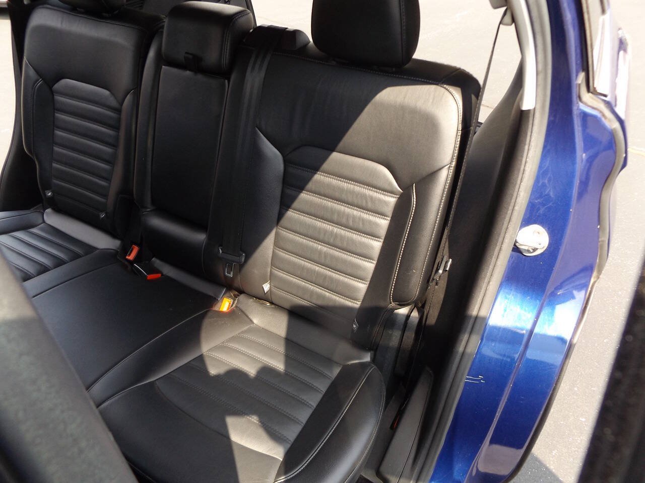 Used 2015 Ford Edge SEL w/ Equipment Group 201A AWD/4WD image 14