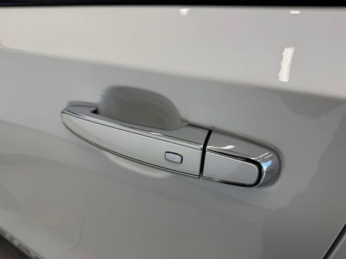 Used 2023 GMC Terrain Denali w/ Denali Premium Package image 40