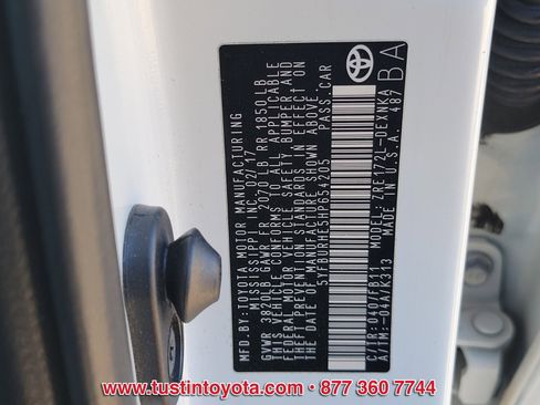 Certified 2017 Toyota Corolla LE image 15