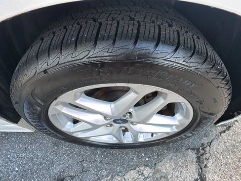 Used 2013 Ford Fusion SE FWD image 26