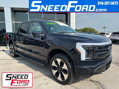 Used 2023 Ford F150 Lightning Platinum image 1