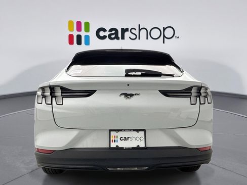 Used 2022 Ford Mustang Mach-E Select image 4