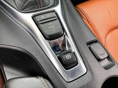 Used 2019 Chevrolet Camaro SS RWD image 31