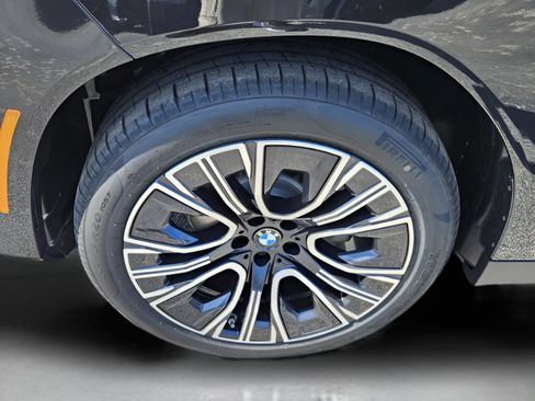 New 2025 BMW X3 xDrive30i w/ Convenience Package image 41