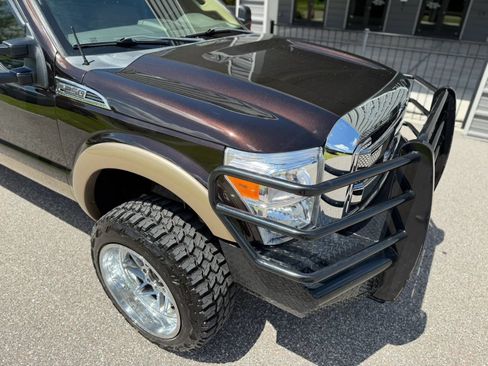 Used 2013 Ford F250 Lariat AWD/4WD image 2