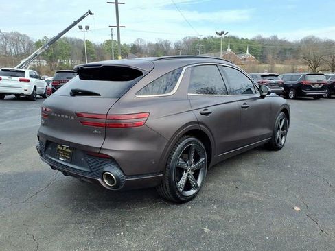 Used 2022 Genesis GV70 2.5T w/ Sport Prestige Package image 16