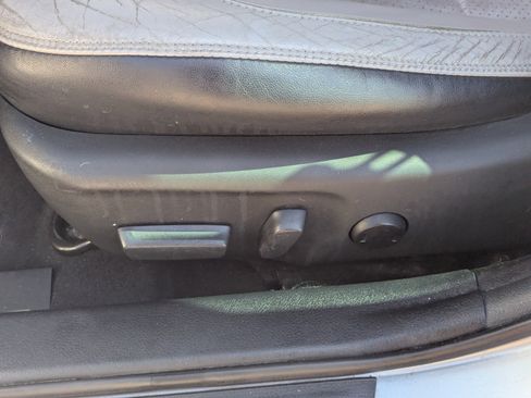 Used 2017 Toyota Camry XSE image 21