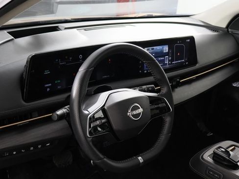 Used 2023 Nissan Ariya FWD image 20