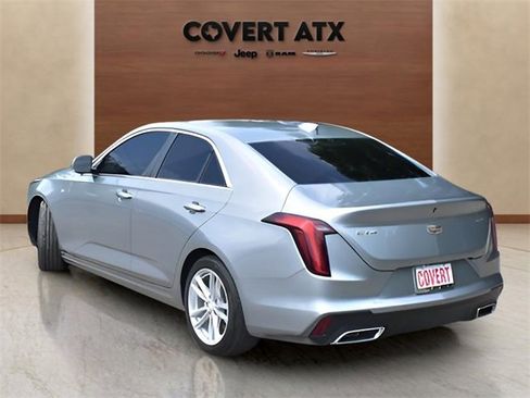 Used 2023 Cadillac CT4 Luxury image 3