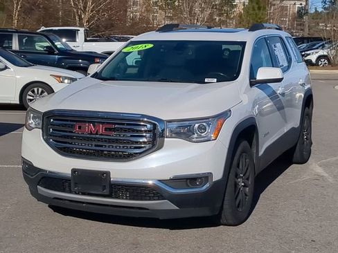 Used 2018 GMC Acadia SLT image 8
