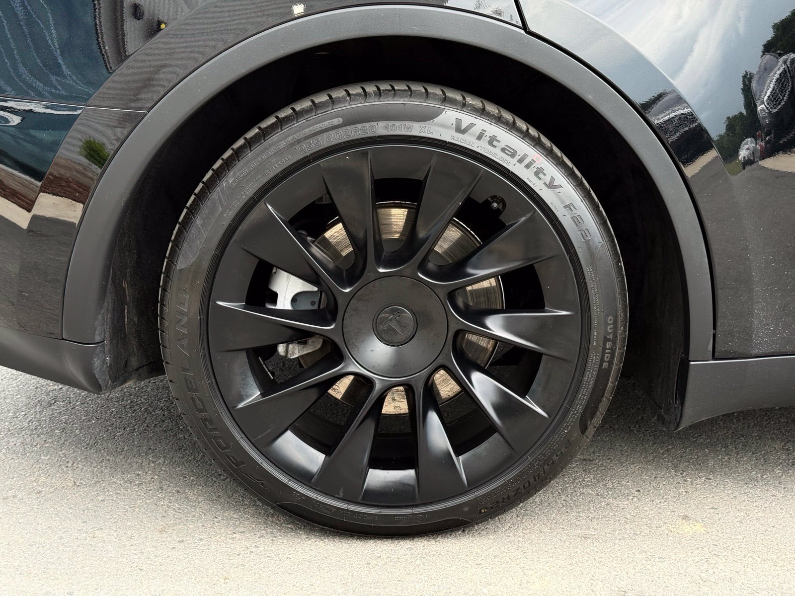 Used 2023 Tesla Model Y Long Range AWD/4WD image 12