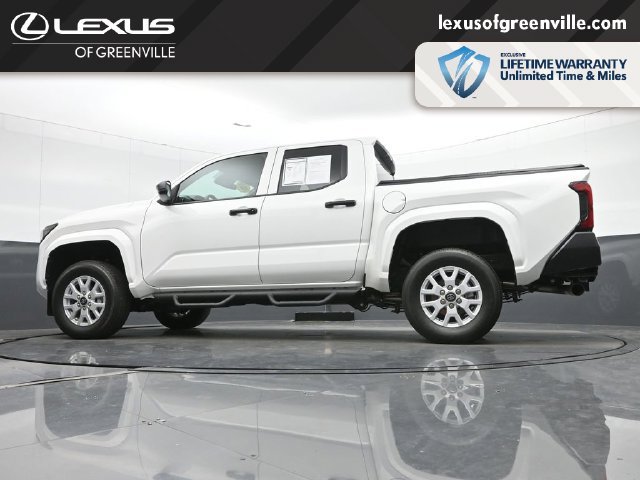 Used 2025 Toyota Tacoma SR AWD/4WD image 42