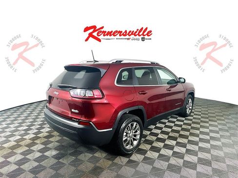 Used 2019 Jeep Cherokee Latitude Plus image 7