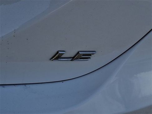 Certified 2021 Toyota Camry LE image 29