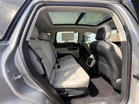New 2026 Lincoln Nautilus Premier w/ Equipment Group 102A AWD/4WD image 5