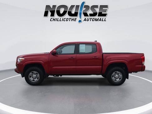 Used 2017 Toyota Tacoma SR w/ Tow Package AWD/4WD image 5