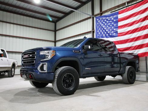 Used 2019 GMC Sierra 1500 AT4 w/ AT4 Premium Package AWD/4WD image 1