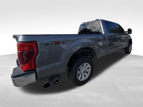 Used 2022 Ford F250 XLT AWD/4WD image 4